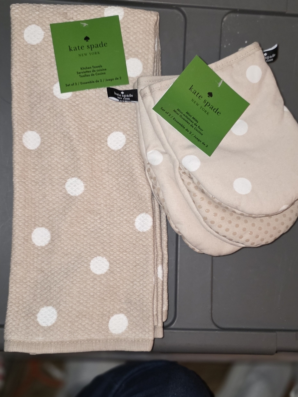kate spade beige polka dot kitchen towel and mitt set
